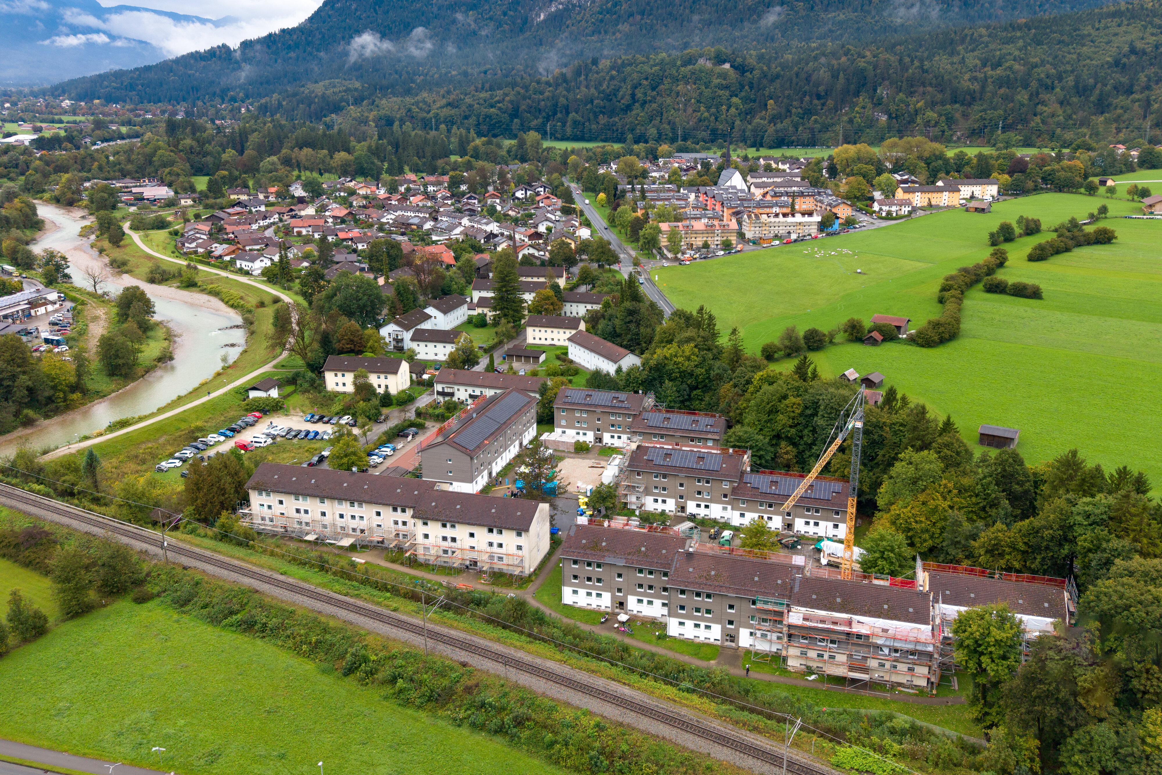 Bild: Serielle Sanierung in Garmisch - Fotograf Andreas Schebesta Bild: Serielle Sanierung in Garmisch - Fotograf Andreas Schebesta