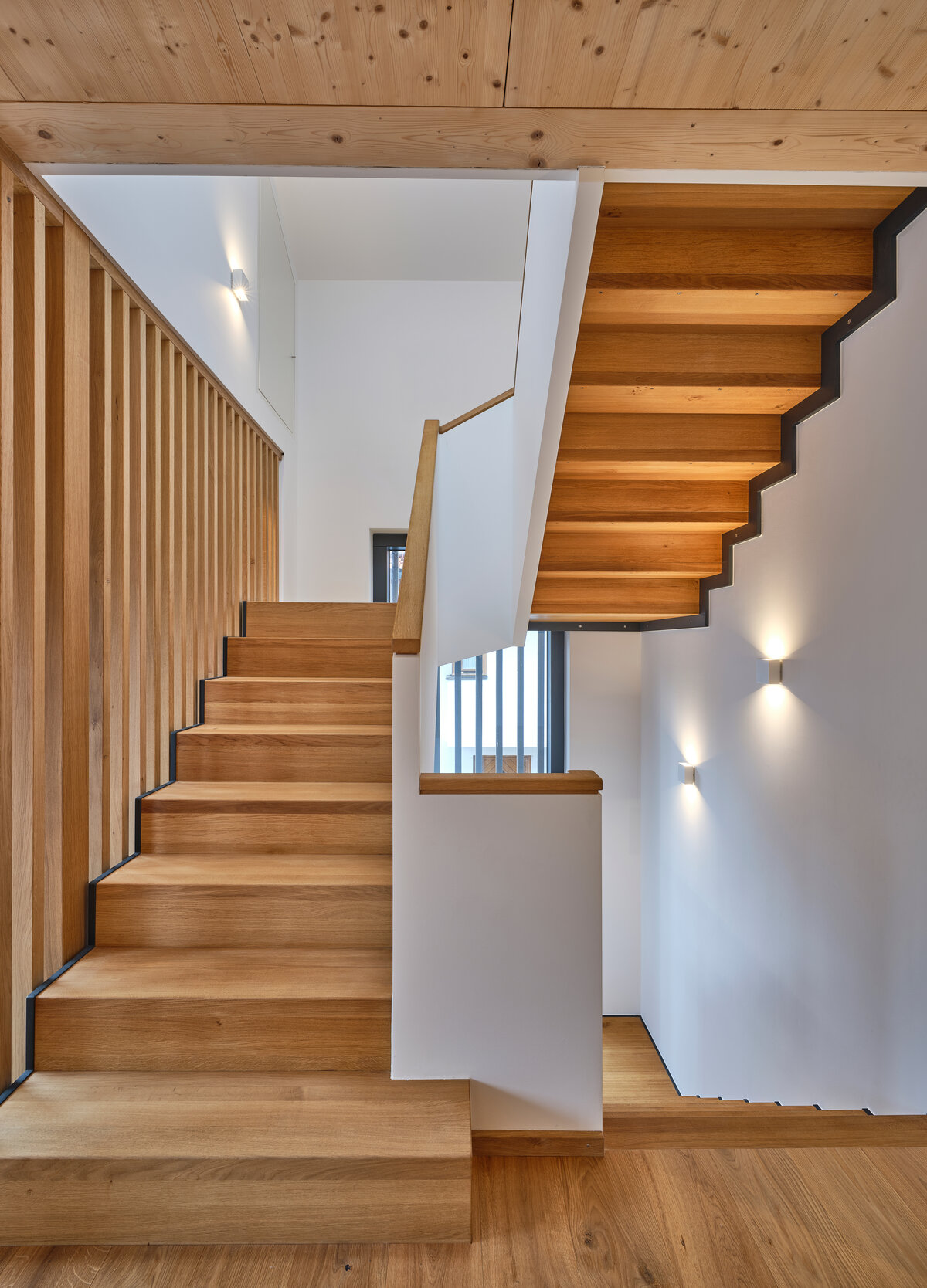 Baufritz_Bergmann_Treppe3.jpg