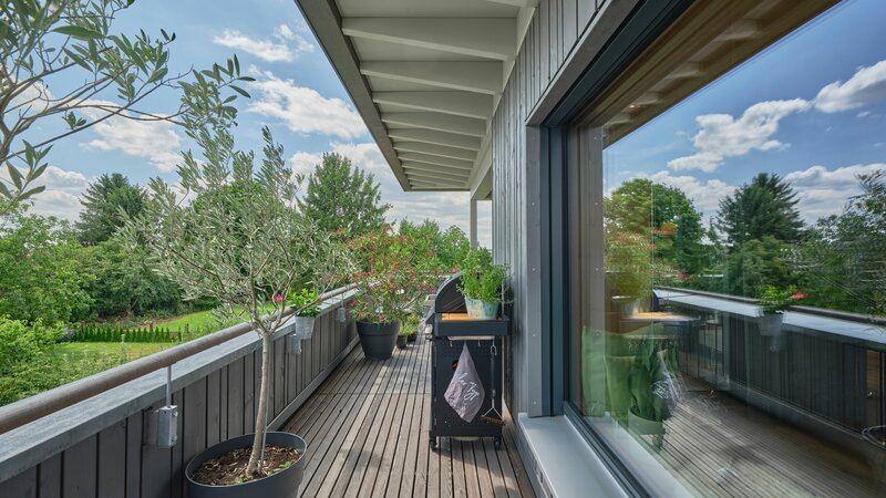 Baufritz_Fink_umlaufende_Terrasse2.jpg