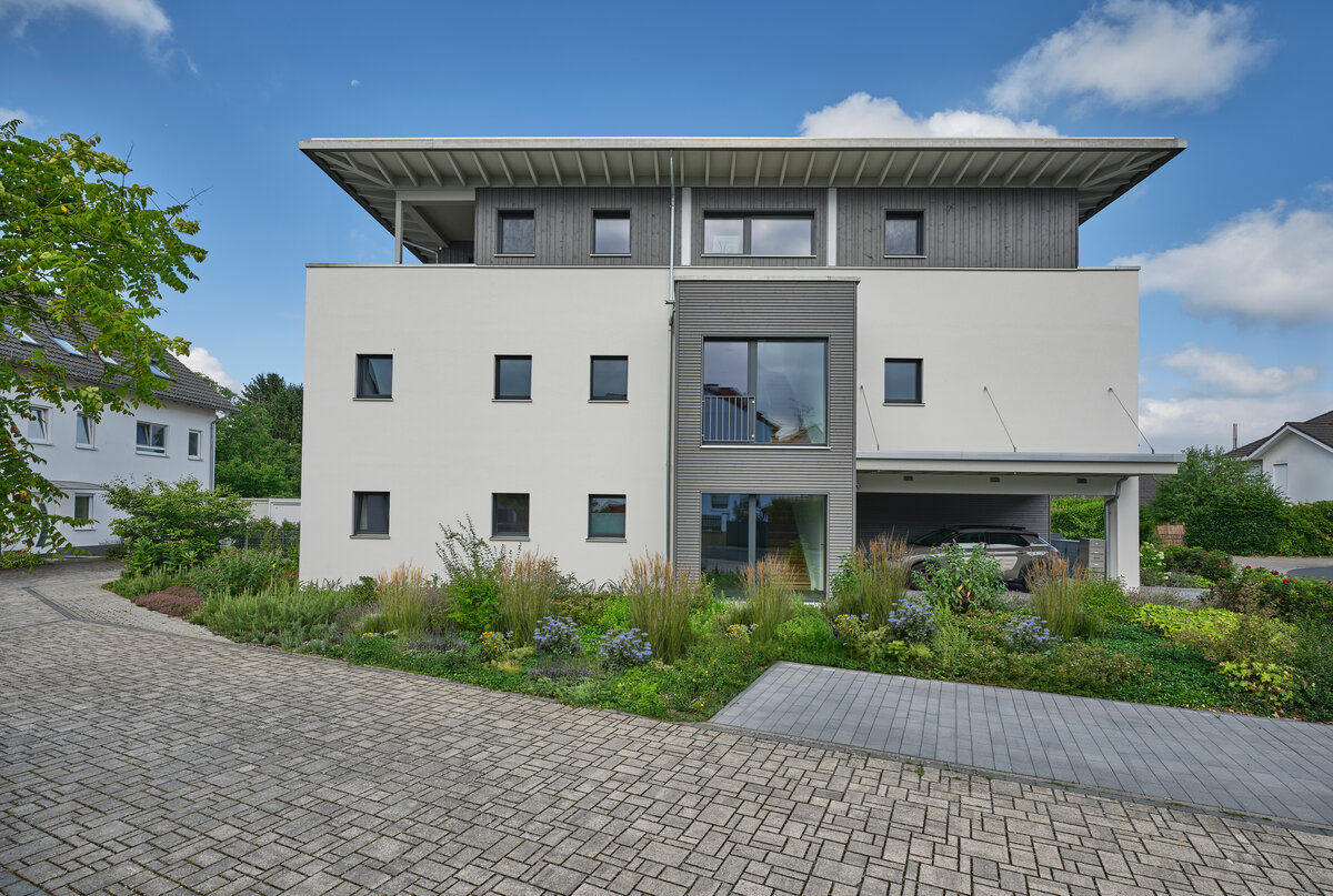 Baufritz_Fink_Aussenansicht3.jpg