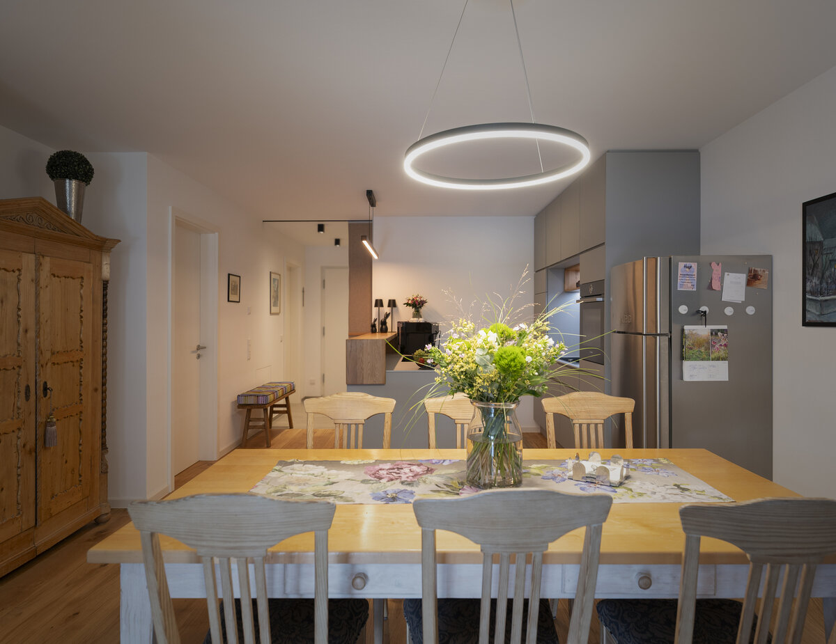 Baufritz_MFH_Haeberle_Wohnung_Haeberle_Esszimmer.jpg