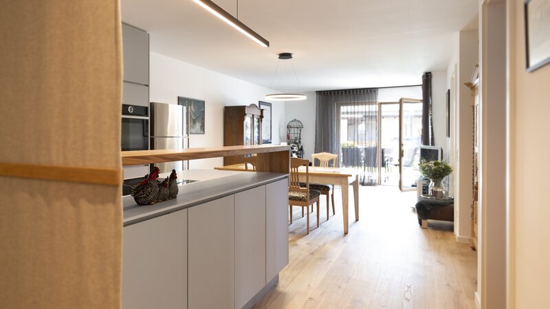 Baufritz_MFH_Haeberle_Wohnung_Haeberle_Kueche.jpg
