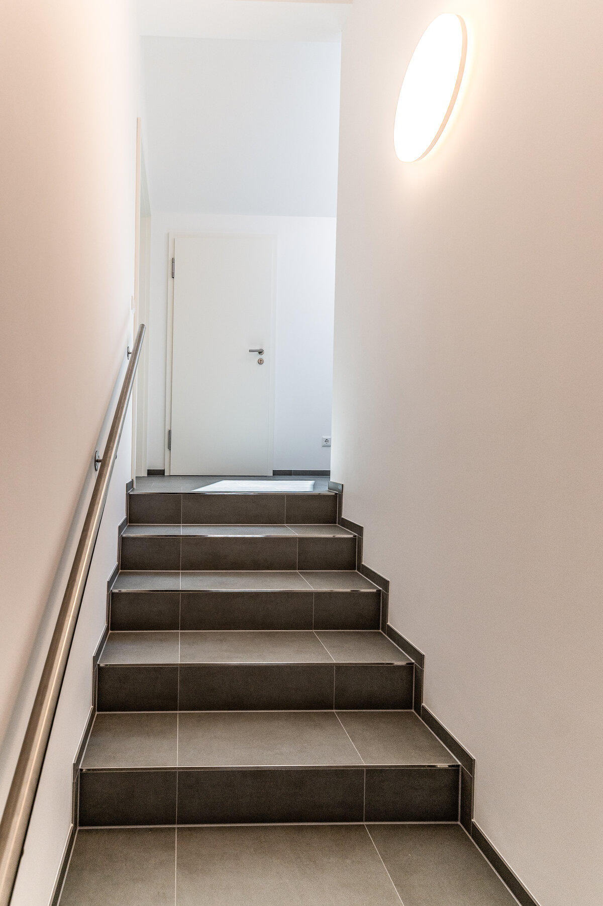 Baufritz_Lohrberg_Wohnung_MFH_Haeberle_Treppenhaus.jpg