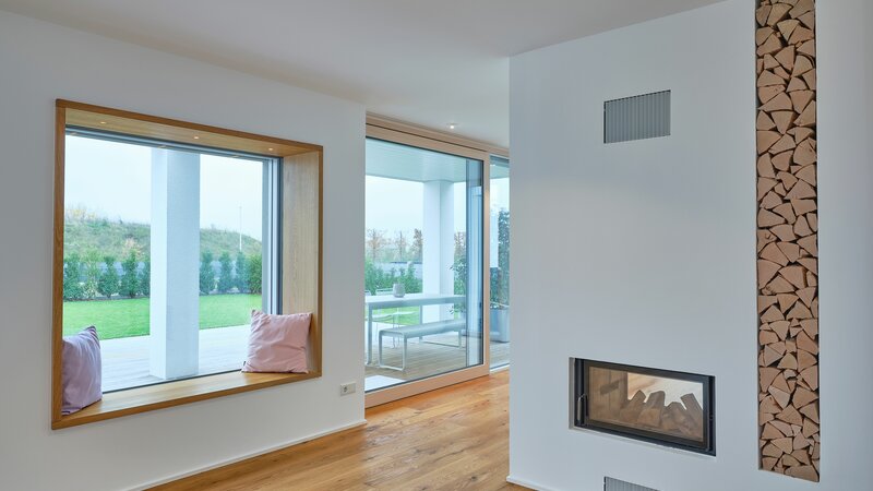 Baufritz_Lehmann_Sitzfenster3.jpg