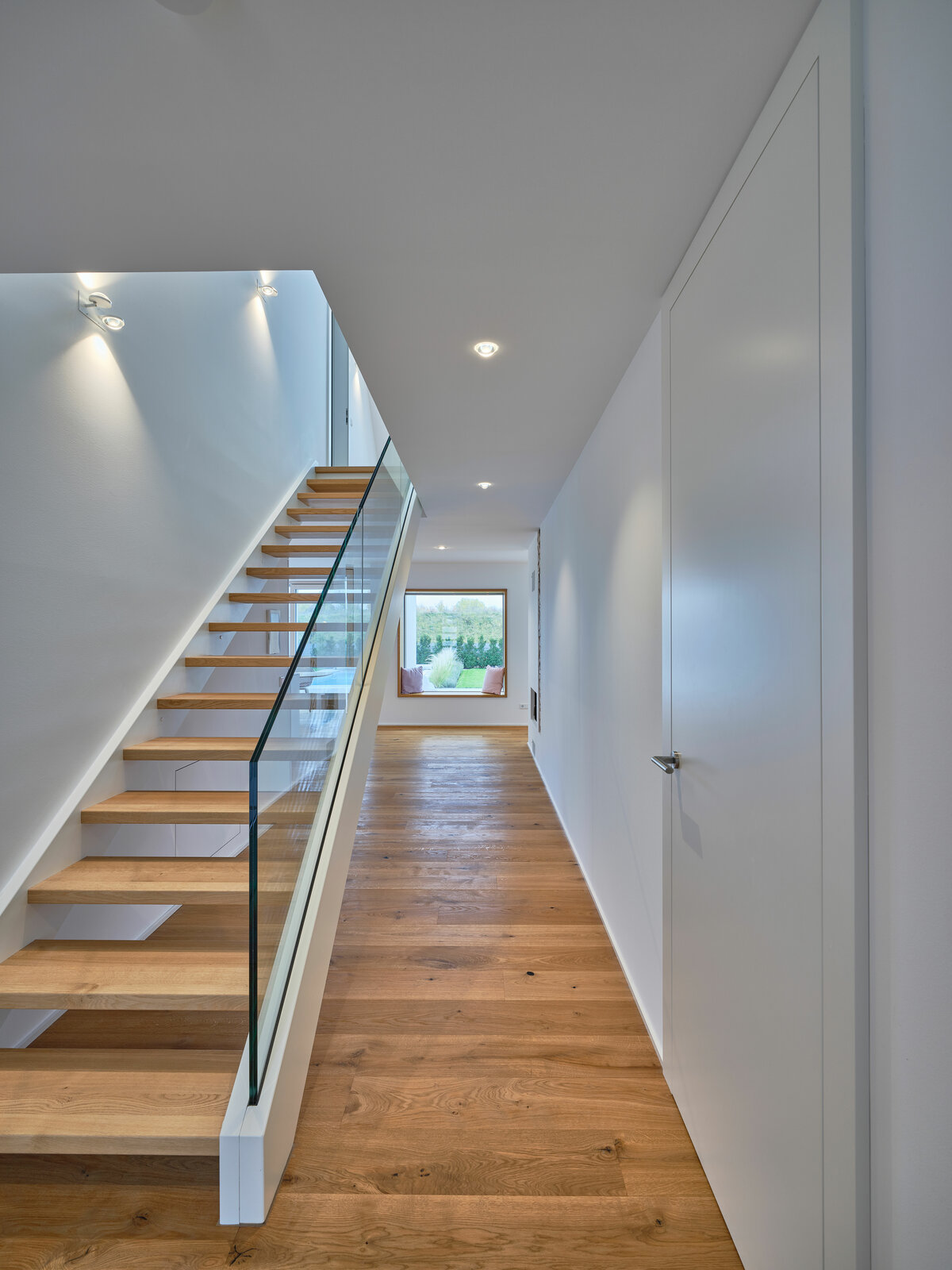 Baufritz_Lehmann_Treppe_Flur.jpg