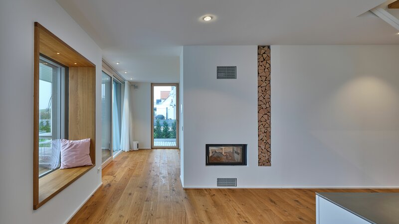 Baufritz_Lehmann_Sitzfenster2.jpg