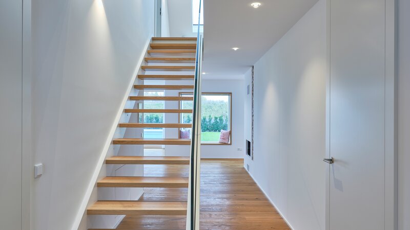 Baufritz_Lehmann_Treppe.jpg