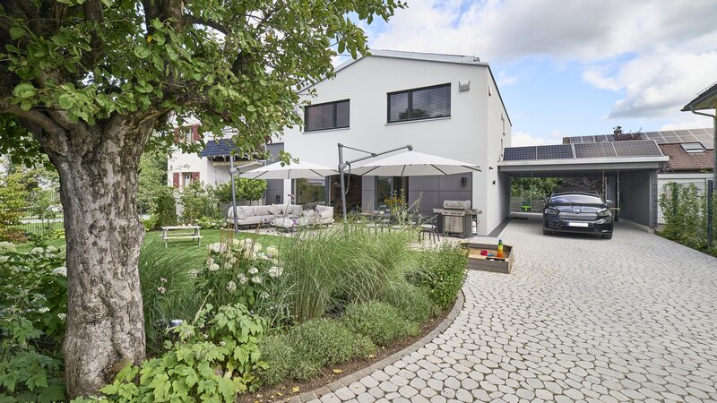 Baufritz_Velsen_Garten2.jpg