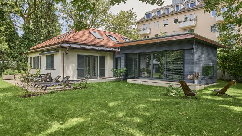 anbau_just_front-garten.jpg
