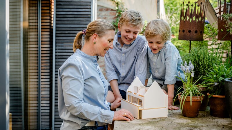 Familie Witt 2025 Terrasse.jpg