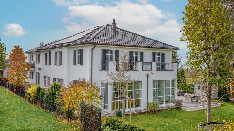 Baufritz_Fröhlich Aussenansicht7.jpg