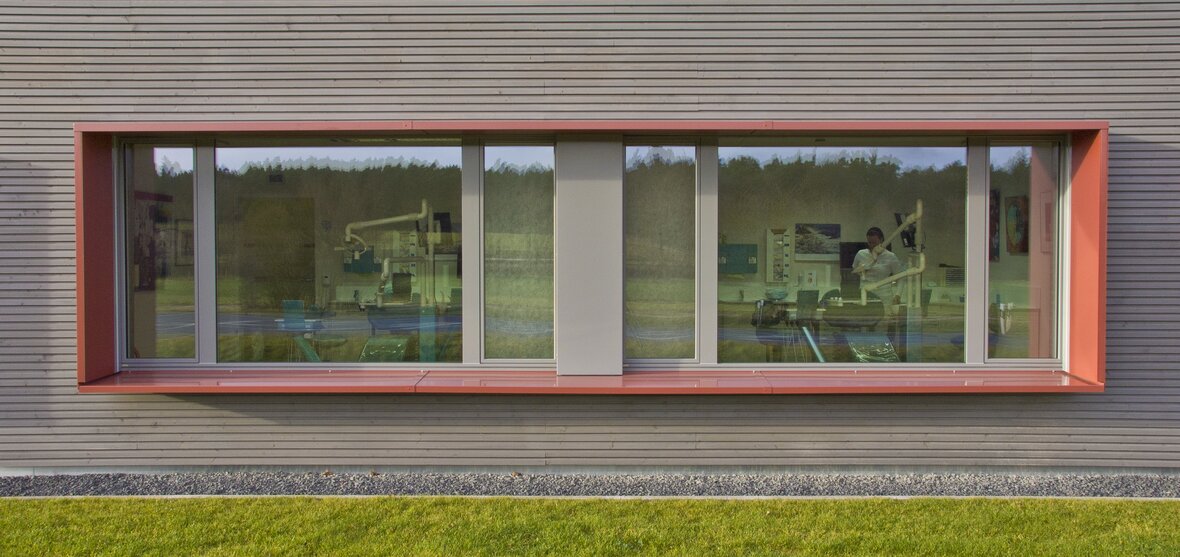 Zahnarztpraxis Lichtblau